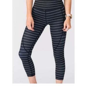 Zyia Stripped Leggings Size 6-8